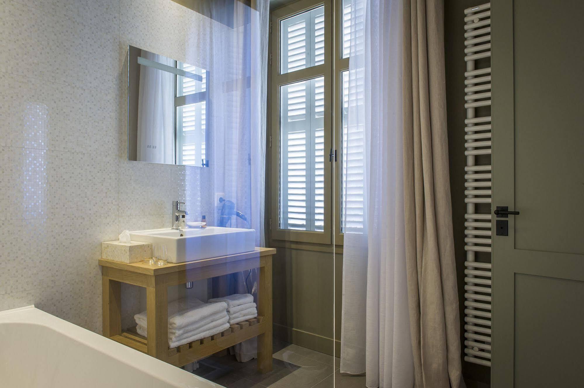 Le Clos D'Emile Bed & Breakfast Bordeaux Exterior photo